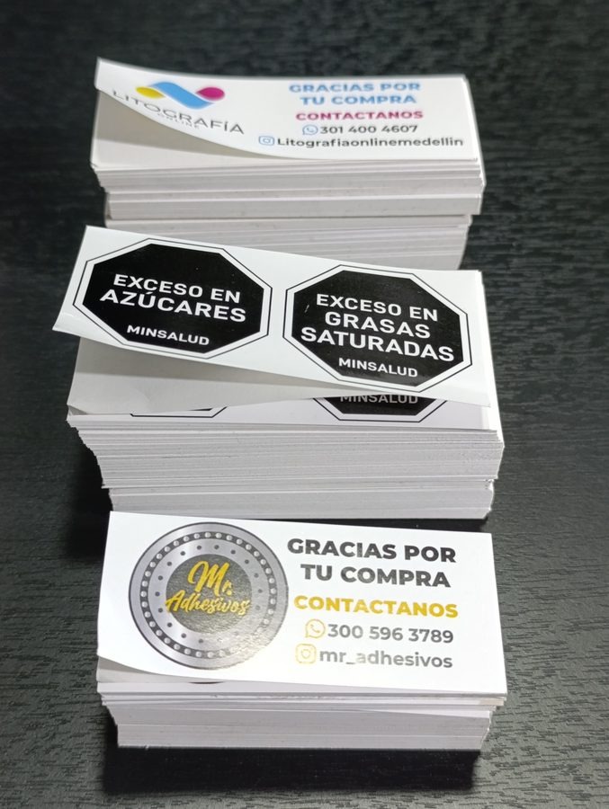 Etiquetas y adhesivos